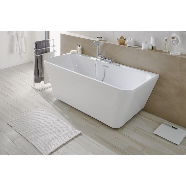 Baignoire semi ilôt acrylique PRESK'ILE avec évacuation - Salle de bains